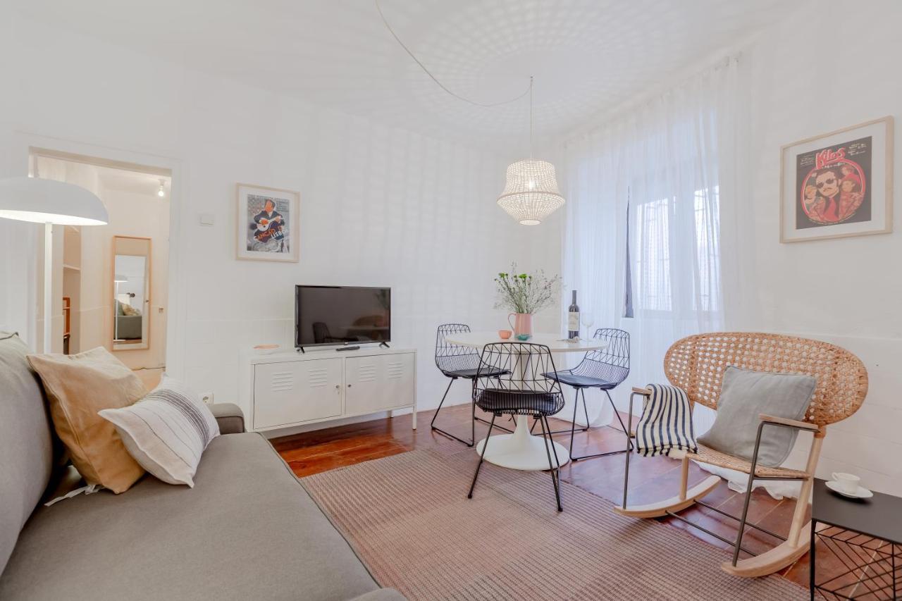 Typical Alfama Apartment, By Timecooler Lisbon Exterior photo